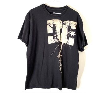 DC Shoes Black Logo Graphic Tee Lightning Bolt Skate Streetwear